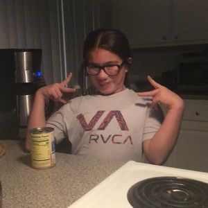 Meet your Posher, Marie